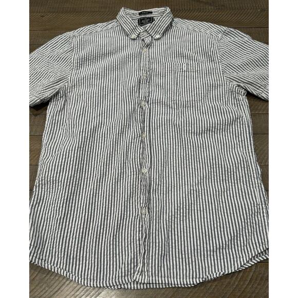 Artistry in Motion - Slim Fit Striped Button Down Short Sleeve Shirt - Men’s M - Picture 5 of 9